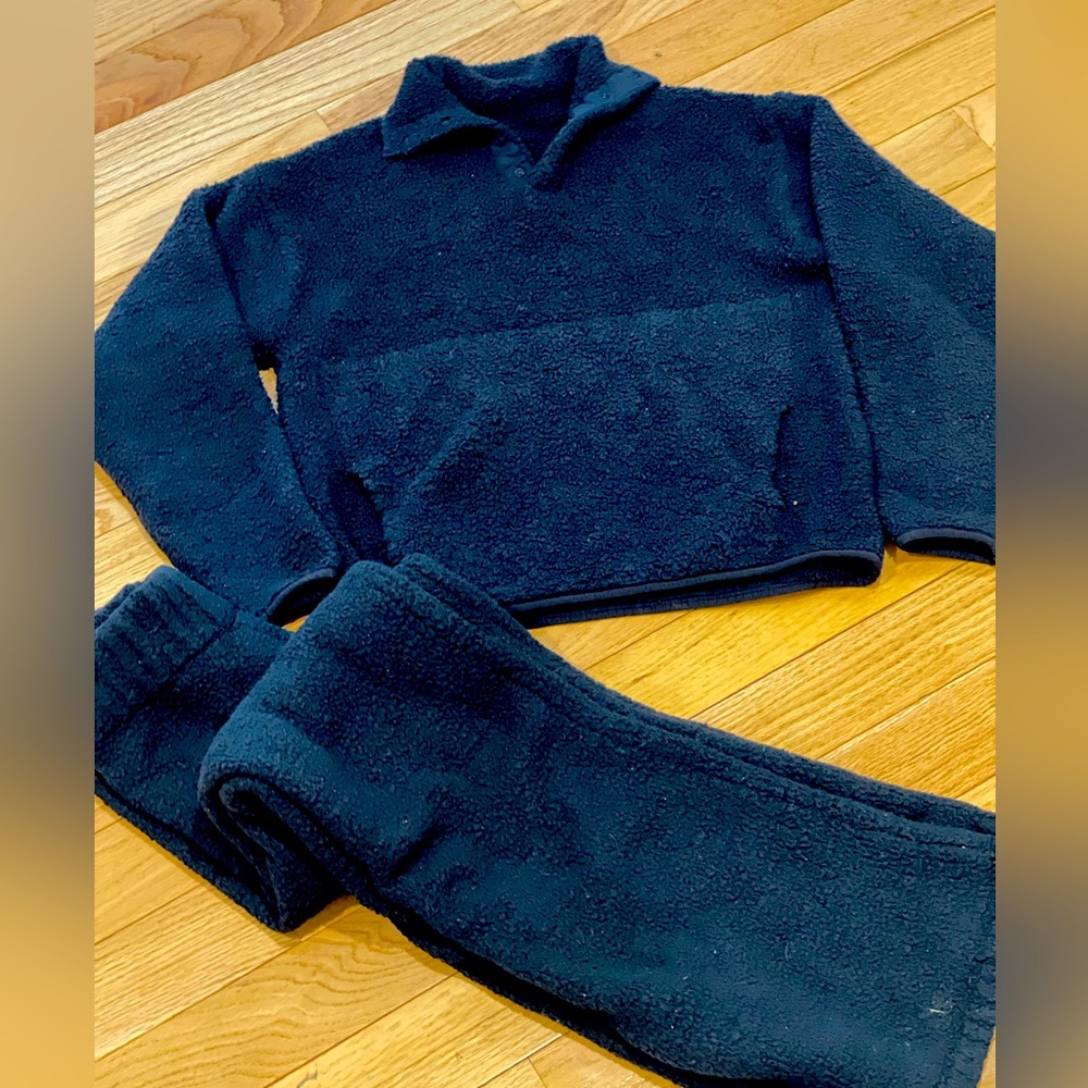 Skims cozy knit top and bottom size small